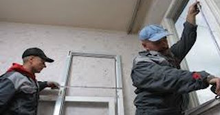 Демонтаж окон ПВХ в Луге - цены от 1563 руб. | Сварной-Лга