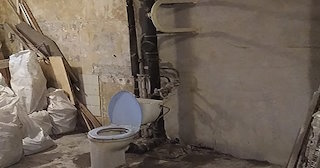 Демонтаж сантехкабины в панельном доме - цена от 1042 рублей | Сварной-Лга